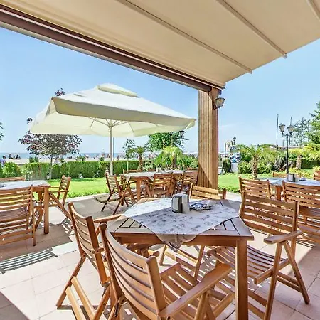 Sentido Bellevue Хотел