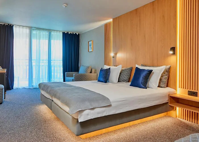 Sentido Bellevue ホテル 4*